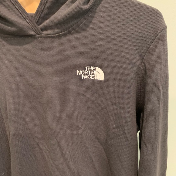 North Face Lightweight Hoodie - Picture 2 of 4